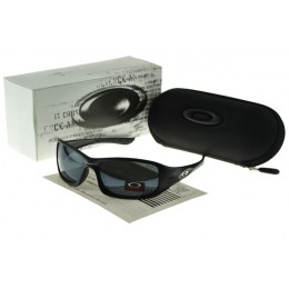 Oakley Sunglasses Polarized black Frame multicolor Lens Italy