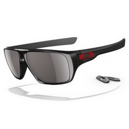 Oakley Sunglasses Dispatch Polished Black Warm Grey 